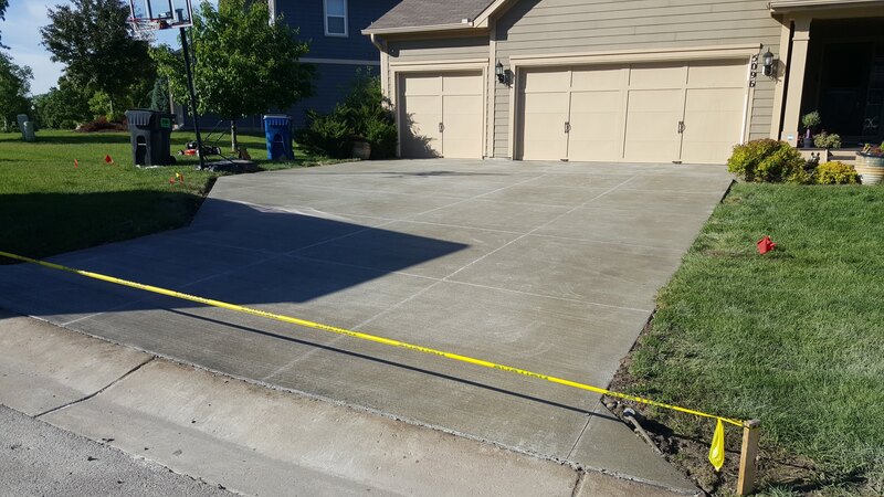 Concrete Driveway Company Ham Lake, Andover, Blaine, East Bethel, Lino Lakes