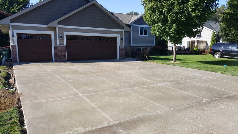 Concrete Driveway Company Ham Lake, Andover, Blaine, East Bethel, Lino Lakes