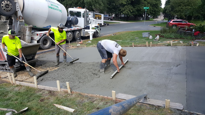 Best Concrete Driveway Installers Ham Lake MN, Concrete Driveway Company Ham Lake