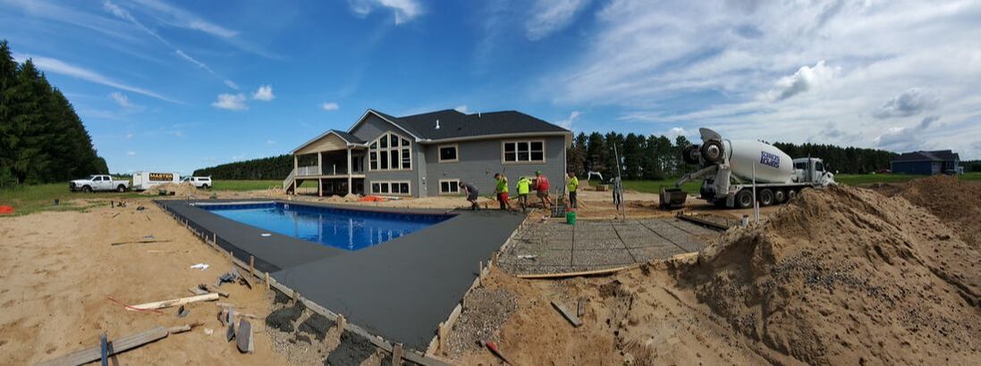 Concrete Pool Deck Contractor, Pool Deck Company, Concrete Pool Deck Install, Stamped Concrete Pool Decking